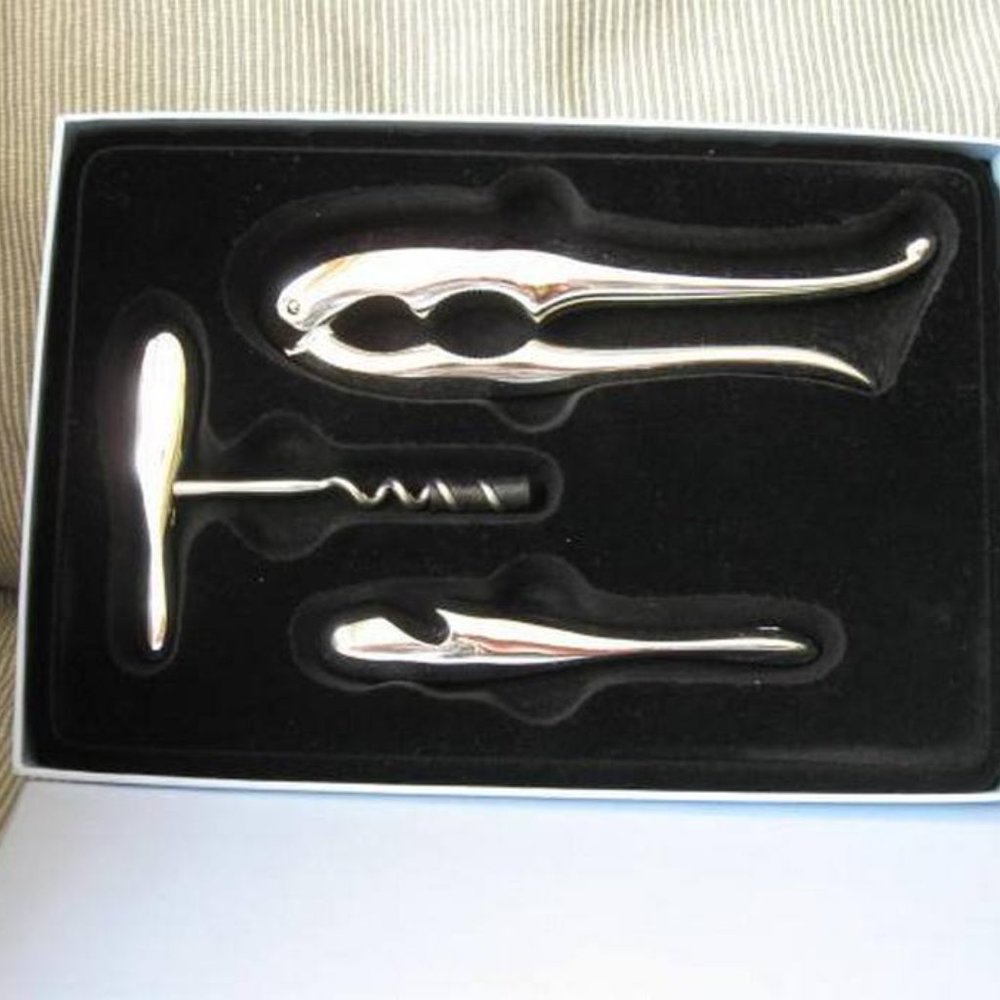 WEDGWOOD Silver Metal Tuber Three Piece Large Bar Set NIB/BRAND NEW